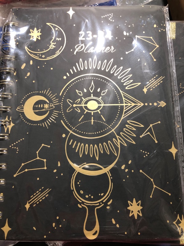 Photo 1 of Planner 2023-2024 Calendar, Daily Weekly and Monthly Planner 2023-2024 for Women, Academic Planner 8.5 * 6.4" Hardcover
X2