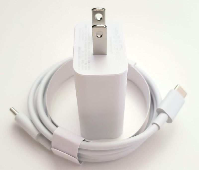 Photo 1 of Google USB-C Charging Rapidly Charger for 2nd & 3rd Gen Pixel Devices (18W 3A Charger + 3 Foot USB-C, C-C Cable) Bulk Packaging
