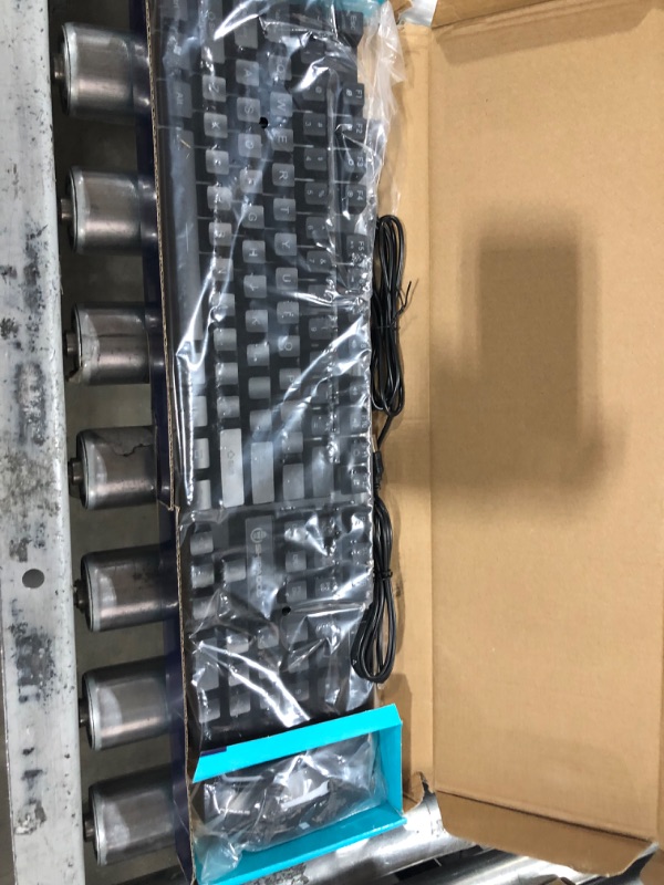 Photo 1 of Mechanical Keyboard 
