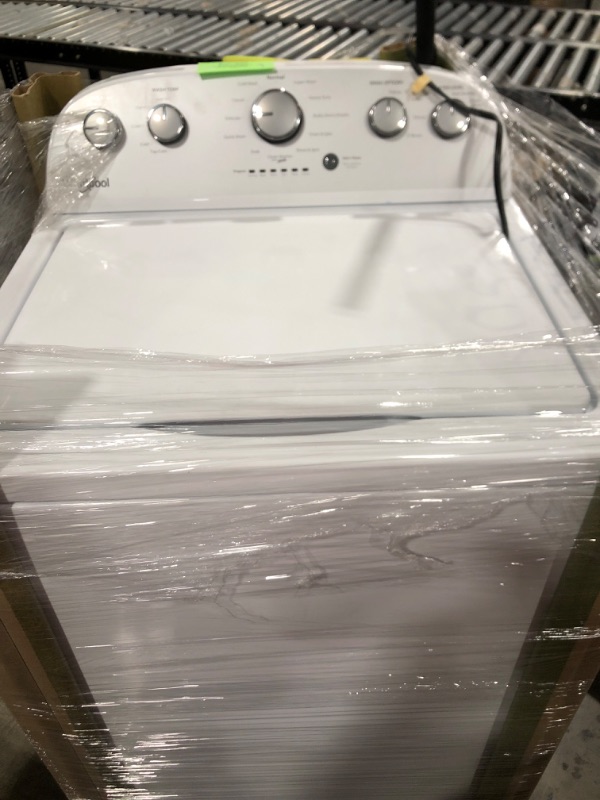 Photo 6 of Whirlpool 3.5-cu ft High Efficiency Agitator Top-Load Washer (White)
