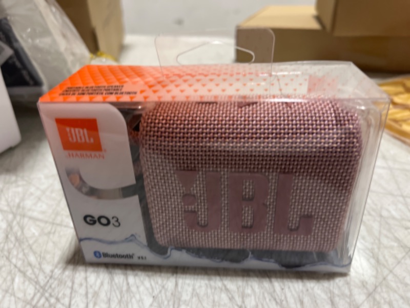 Photo 2 of JBL Go 3: Portable Speaker with Bluetooth, Built-in Battery, Waterproof and Dustproof Feature - Pink GO3 Pink - NEW 