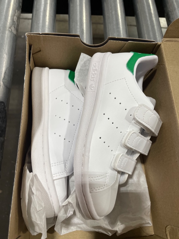 Photo 2 of adidas Originals Unisex-Child Stan Smith (End Plastic Waste) Sneaker
11k