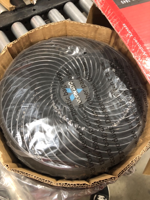 Photo 2 of Vornado 630 Mid-Size Whole Room Air Circulator Fan