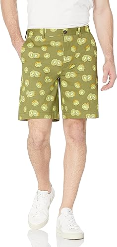 Photo 2 of Amazon Essentials Men's Classic-Fit 9" Short