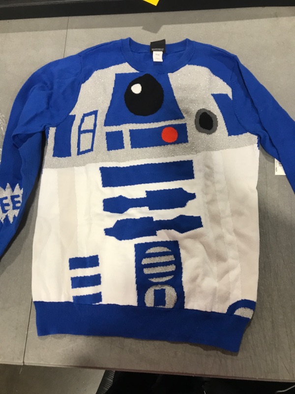 Photo 2 of Amazon Essentials Disney | Marvel | Star Wars Boys' Pullover Crew Sweaters (Previously Spotted Zebra) X-Large Star Wars R2-d2