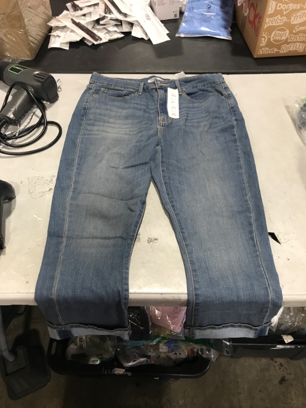 Photo 1 of Generic 30W Jeans