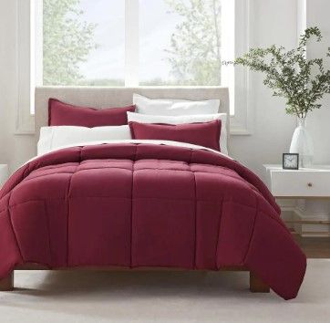 Photo 1 of  Burgundy Solid Microfiber Comforter (SIZE UNKNOWN)