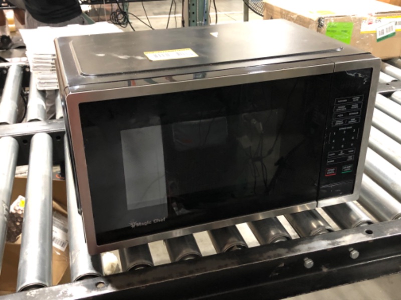 Photo 2 of 0.9 cu. ft. 900-Watt Countertop Microwave in Stainless Steel
