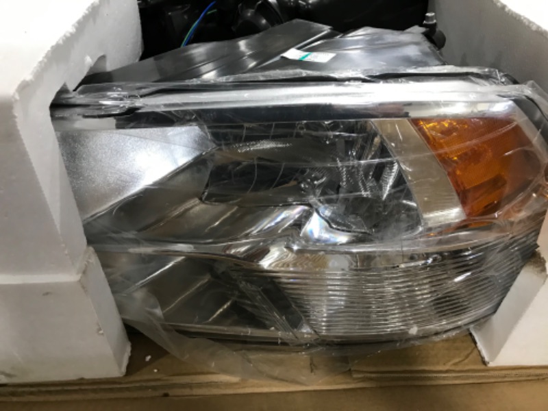 Photo 3 of ADCARLIGHTS for 2009-2018 Dodge Ram Headlight Assembly competible with 2009-2018 Dodge Ram 1500,2010-2018 Dodge Ram 2500/3500 Chrome Housing with Amber Reflector Headlamp Replacement Left and Right OE Type A-Chrome Housing Clear Reflector