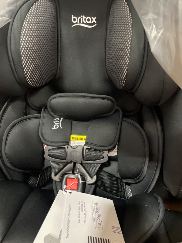 Photo 5 of Britax One4Life Convertible Car Seat, 10 Years of Use from 5 to 120 Pounds, Converts from Rear-Facing Infant Car Seat to Forward-Facing Booster Seat, Performance Fabric, Cool Flow Carbon