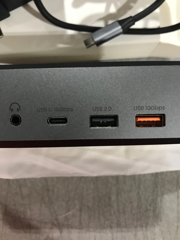 Photo 2 of elecife 15-in-1 multifunction USB-C docking station 