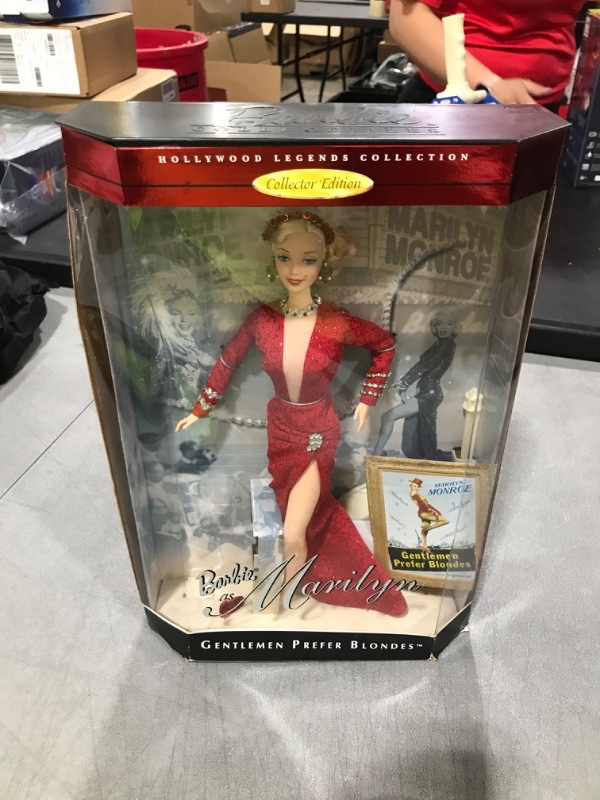 Photo 1 of barbie as marilyn in gentlemen prefer blondes movie.