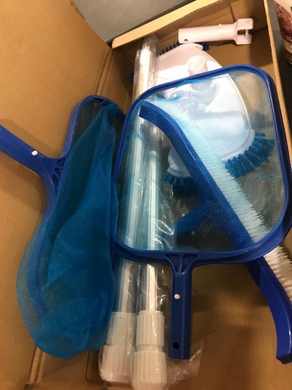 Photo 3 of YASHINE 5Pcs Pool Cleaning Kit Pool Vacuum Jet Cleaner Poor Brush Pool Skimmer Net with 3 - Section Pole Pool Maintenance Set for Above Ground Pools Spas Hot Tub Fountains