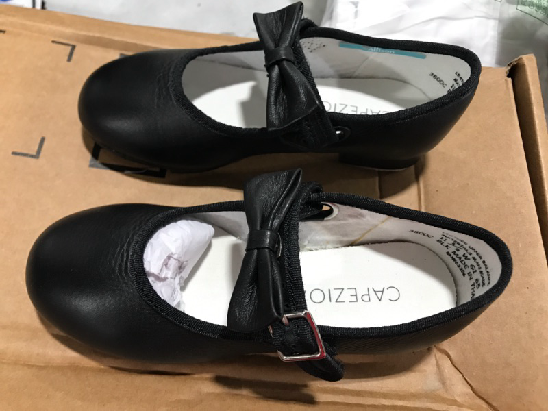 Photo 1 of 11.5 W Girls Capezio Tap Shoes