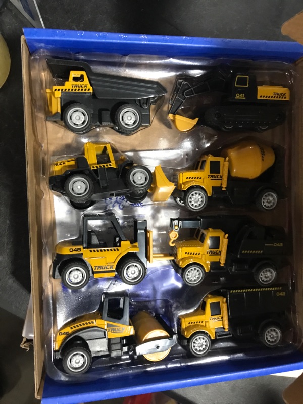 Photo 2 of Alloy Small Construction Cars Vehicles, Geyiie Die Cast Mini Construction Truck Toys, Heavy Duty Bulldozers Excavator Cement Dump Forklift Toys Outdoor Gifts for Kids Toddler Limited Edition