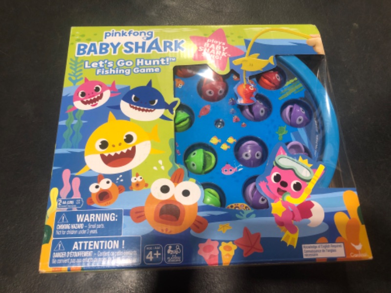 Photo 1 of Baby Shark Fishing Game