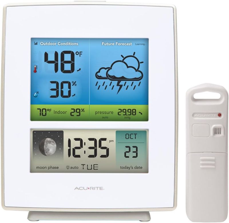 Photo 1 of AcuRite 02031RM Weather Station with Forecast/Temperature/Humidity/Moon Phase, White
