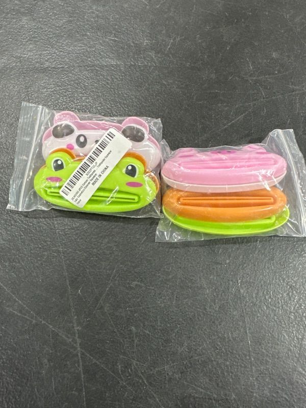 Photo 1 of 2 PACK -WOIWO 4PCS Cartoon Toothpaste Squeezer Korean Version, Manual Toothpaste Squeezer Lazy Cosmetics Cleanser Squeezer 