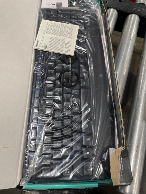 Photo 1 of Logitech MK345 Wireless Combo Full-Sized Keyboard with Palm Rest and Comfortable Right-Handed Mouse, 2.4 GHz Wireless USB Receiver, Compatible with PC, Laptop 1 pack