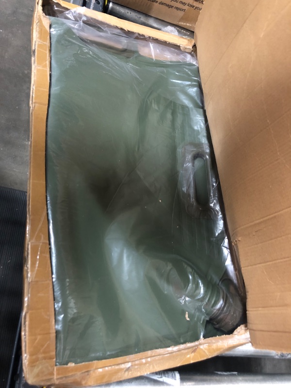 Photo 1 of 30L Portable Folding Oil Bag Gasoline Container for Motorcycle Car Outdoor TPU diesel oil can Reserve Storage Canister Drum 7.9 Gallon (green)