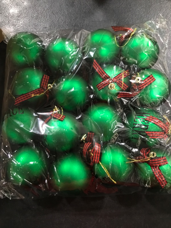 Photo 1 of (GREEN) 16 Pieces Christmas Ball Hanging Ornament Buffalo Plaid Xmas Tree Ornaments Matte Christmas Word Hanging Decoration with Bows for Farmhouse Party Supply 3 Inch Green Ball