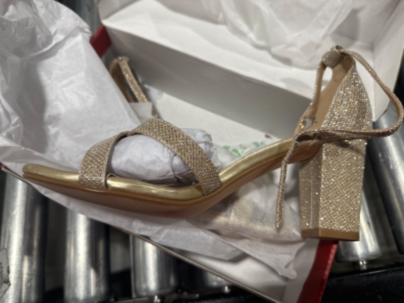 Photo 2 of COLETER SIZE 9 GOLD HEELS 