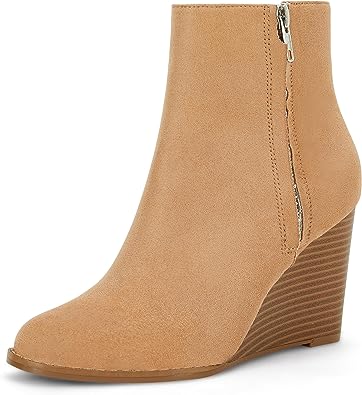 Photo 1 of Coutgo Women's Wedge Ankle Boots Chunky Stacked Heels Pointed Toe Side Zipper Fall Winter Western Booties
SIZE 8