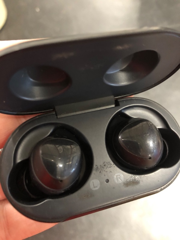 Photo 3 of Samsung Galaxy Buds Plus