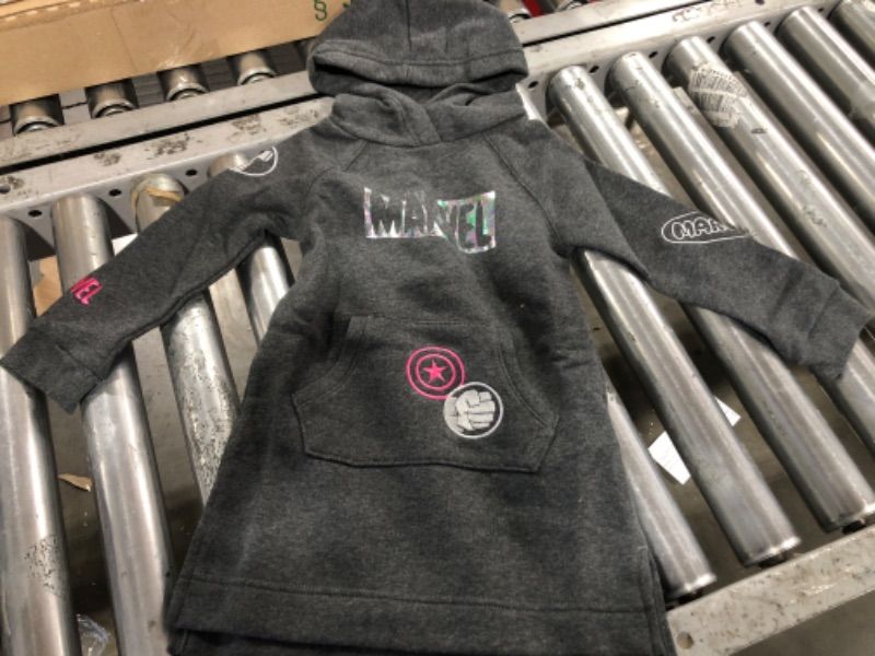 Photo 1 of Amazon Essentials Disney | Marvel | Star Wars | Frozen | Princess Girls and Toddlers' Fleece Zip-Up Sweatshirt Hoodies size 3t