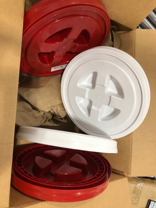 Photo 1 of 4 Pieces 5 Gallon Buckets Plastic Twsit Lid(Fits 3.5, 5, 6, & 7 Gal bucket) and 1 Pieces Blue Bucket Lid Opener ,Leak-Proof Screw Container Food Grade Lids for Home Grain Pet Paint Storage
