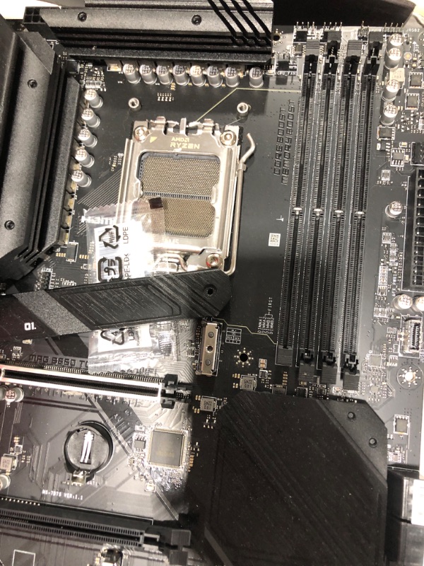 Photo 1 of MSI MAG B650 Tomahawk WiFi Gaming Motherboard (AMD AM5, ATX, DDR5, PCIe 4.0, M.2, SATA 6Gb/s, USB 3.2 Gen 2, HDMI/DP, Wi-Fi 6E, AMD Ryzen 7000 Series Desktop Processors)