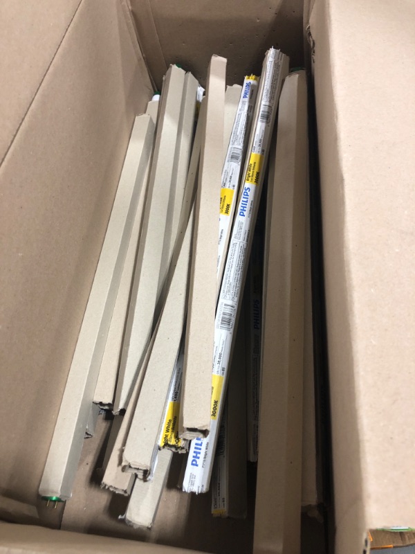 Photo 2 of 17-Watt 2 ft. Linear T8 ALTO Fluorescent Tube Light Bulb Bright White (3000K) (36 PACK)