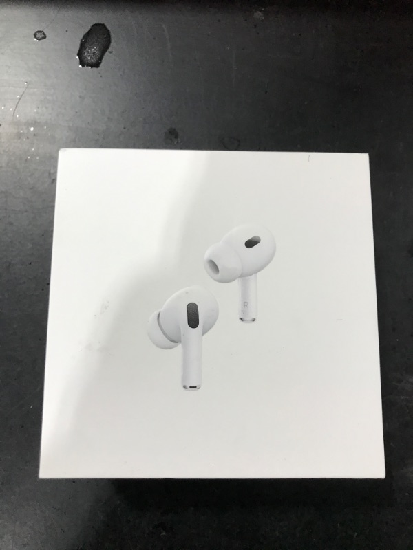 Photo 2 of AirPods Pro (2nd generation)