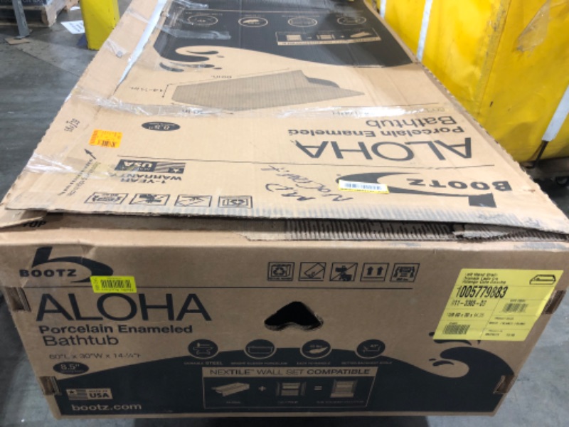 Photo 5 of Aloha 60 in. x 30 in. Soaking Bathtub with Left Drain in White
