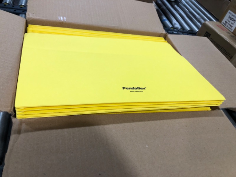 Photo 2 of Globe-Weis/Pendaflex Colored File Pockets, 3.5-Inch Expansion, Legal Size, Yellow, Box of 12 (1526E YEL)