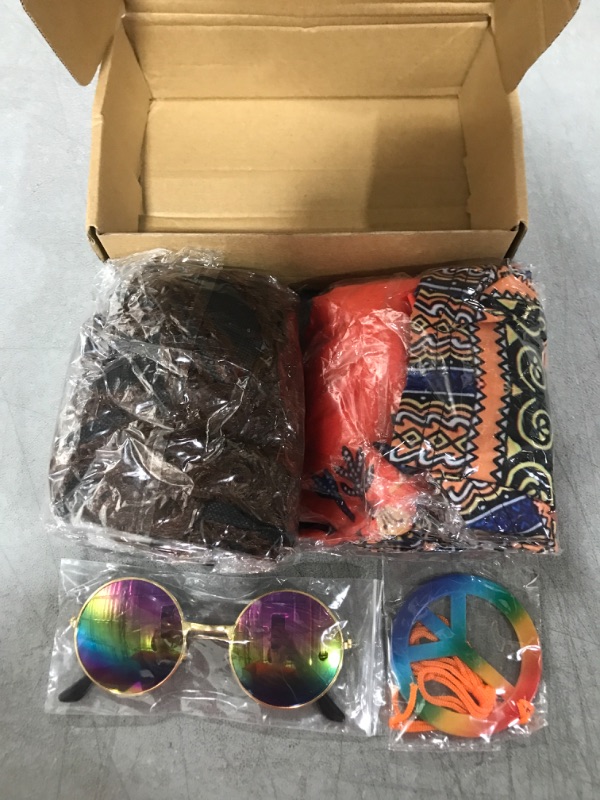 Photo 2 of 4 Pcs Hippie Costume for Mens Halloween 60s 70s 80s Cosplay T-Shirt Afro Wig Accessories Set for Party 