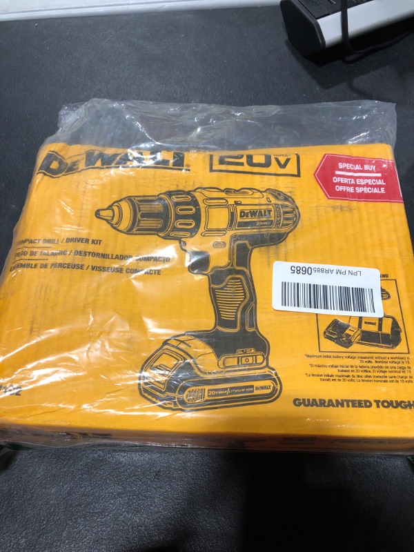 Photo 2 of 20-Volt MAX Cordless 1/2 in. Drill/Driver, (2) 20-Volt 1.3Ah Batteries, Charger & Bag