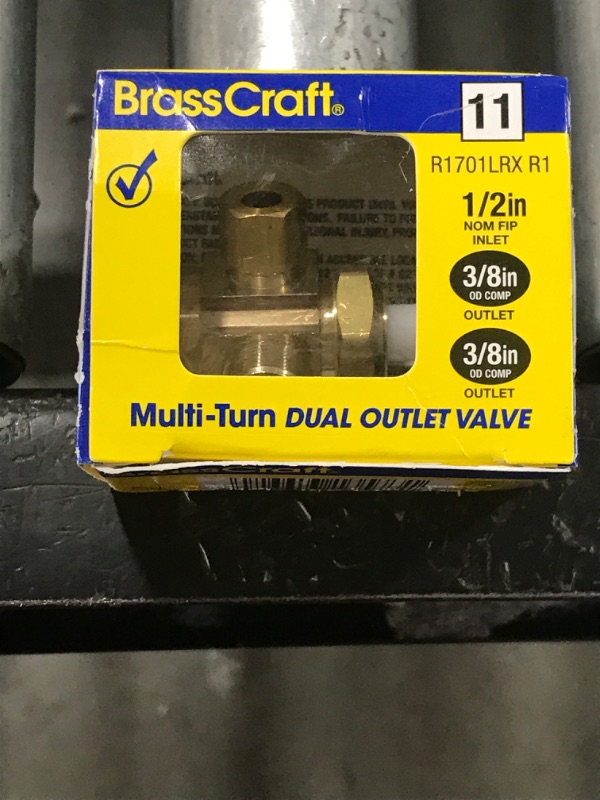 Photo 2 of 1/2 in. FIP Inlet x 3/8 in. O.D. Compression x 3/8 in. O.D. Compression Dual Outlet Multi-Turn Valve