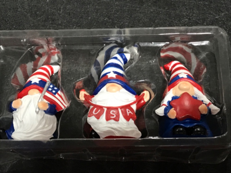 Photo 2 of  3 Pcs 4th of July Patriotic Gnomes Decorations USA Stars and Stripes Elf Gifts Handmade Gnomes Ornaments Home Decorations Patriotic Gnomes Figurines Memorial Day Ornaments Decor
