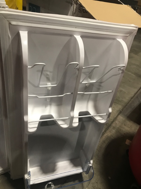 Photo 1 of Commercial Cool CCR32W Compact Single Door Refrigerator and Freezer, 3.2 Cu. Ft. Mini Fridge, White