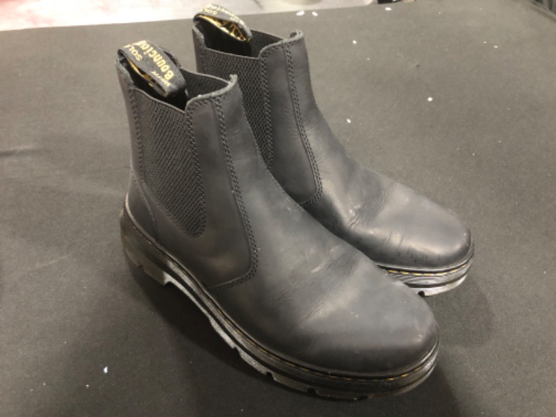 Photo 2 of [9 Women/8 Men] Dr. Martens Unisex 2976 Chelsea Boot Chelsea Boot Black Wyoming 