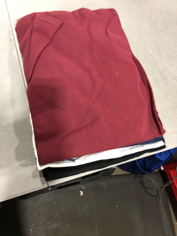 Photo 1 of 5-PACK MENS T-SHIRTS  SIZE L