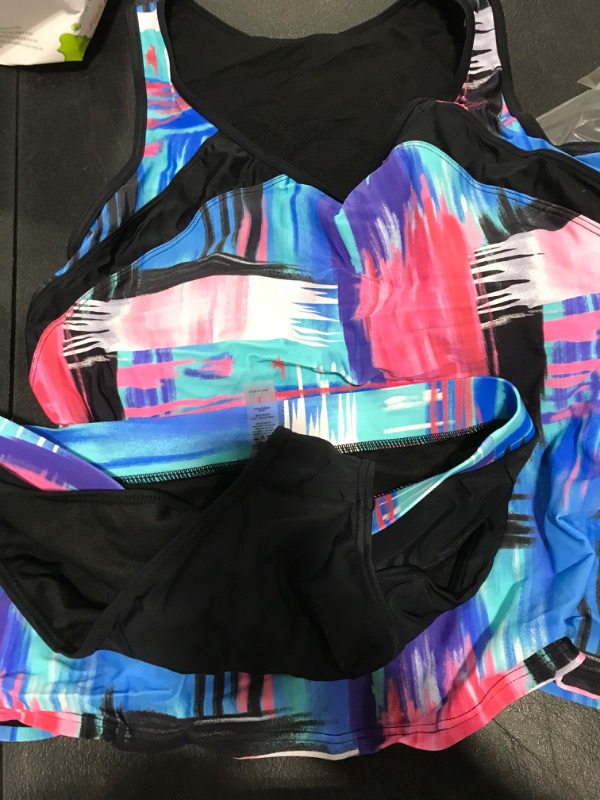 Photo 2 of Aleumdr Womens 2 Piece Blouson Printed Racerback Tankini Top with Bikini Bottom Bathing Suits
SIZE L