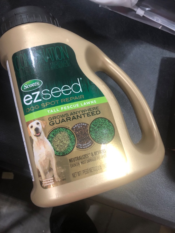 Photo 2 of Scotts EZ Seed Dog Spot Repair Tall Fescue Lawns - 2 lb., Combination Mulch, Seed and Soil Amendment Includes Protectant and Tackifier, Neutralizes and Repairs up to 100 Dog Spots 2 lb. 1 Pack