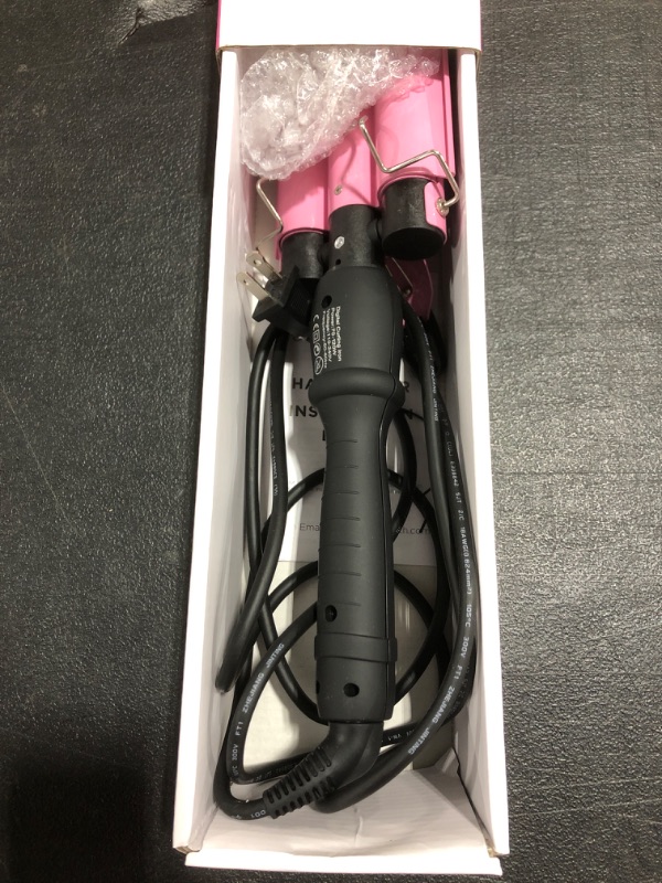 Photo 2 of 3 Barrel Curling Iron Wand Dual Voltage Hair Crimper with LCD Temp Display - 1 Inch Ceramic Tourmaline Triple Barrels, Temperature Adjustable Portable Hair Waver Heats Up Quickly (Pink)
PRIOR USE. 