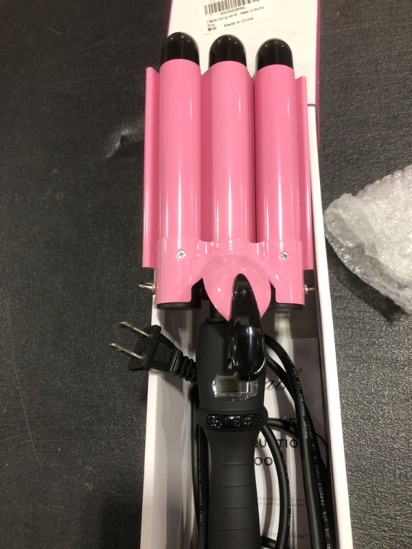 Photo 3 of 3 Barrel Curling Iron Wand Dual Voltage Hair Crimper with LCD Temp Display - 1 Inch Ceramic Tourmaline Triple Barrels, Temperature Adjustable Portable Hair Waver Heats Up Quickly (Pink)
PRIOR USE. 