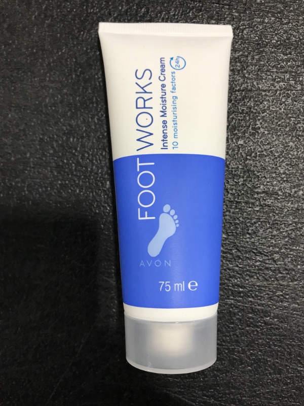 Photo 2 of Avon Foot Works Intensive Moisture Foot Cream