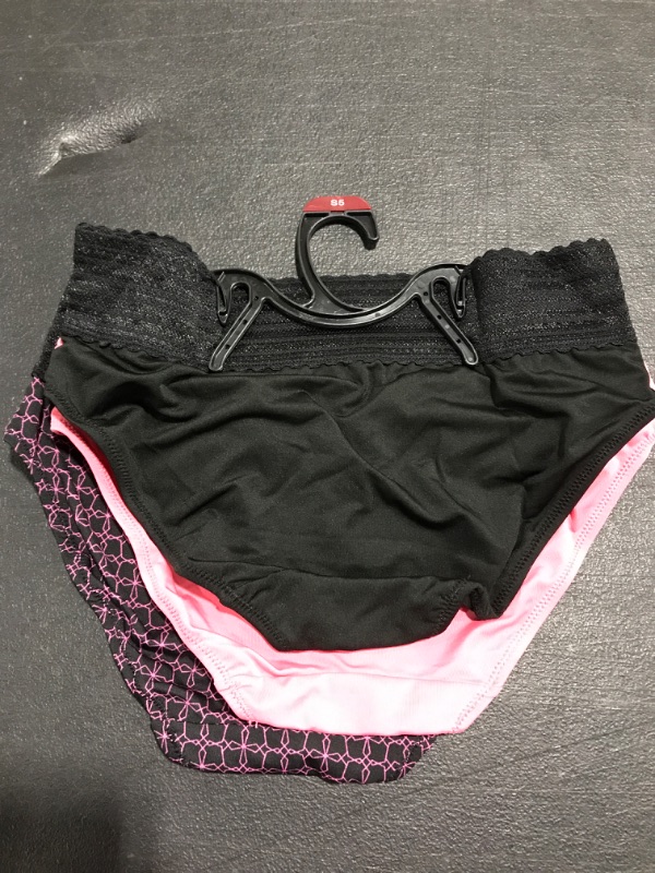 Photo 2 of 3 PACK WOMEN'S SEXY UNDERWEAR. SIZE S/5. 