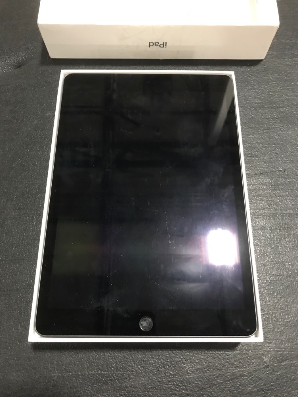 Photo 3 of Apple 2021 10.2-inch iPad (Wi-Fi, 64GB) - Space Gray (9th Generation) WiFi 64GB Space Gray. OPEN BOX. 