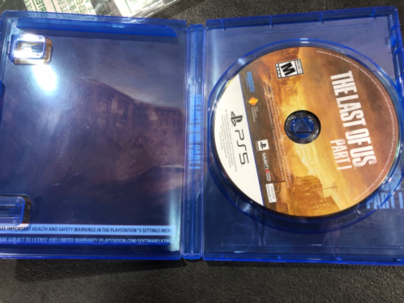 Photo 2 of The Last of Us Part I – PlayStation 5